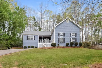 1635 River Glen Rd Auburn, GA 30011